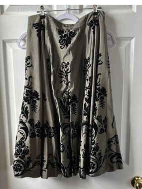 Silver and Black Flocked Velvet Floral Midi Full Skirt